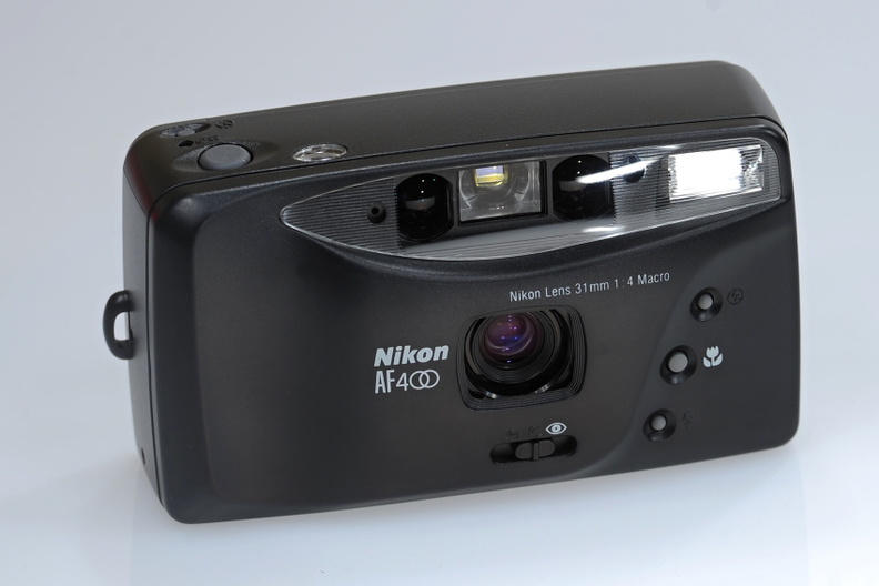 kompakt-Nikon_AF_400(1994).JPG