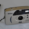 kompakt-Nikon_250SV_QD(2002).JPG