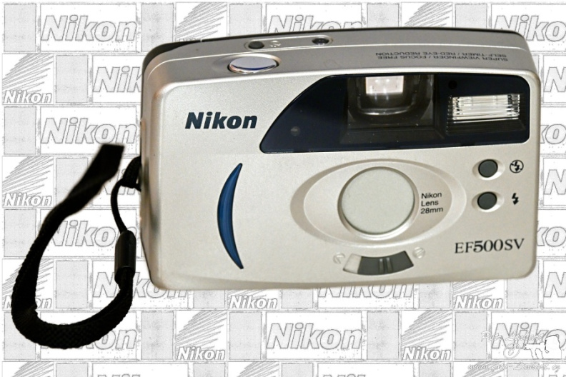Nikon_EF_500_SV(2002).jpg