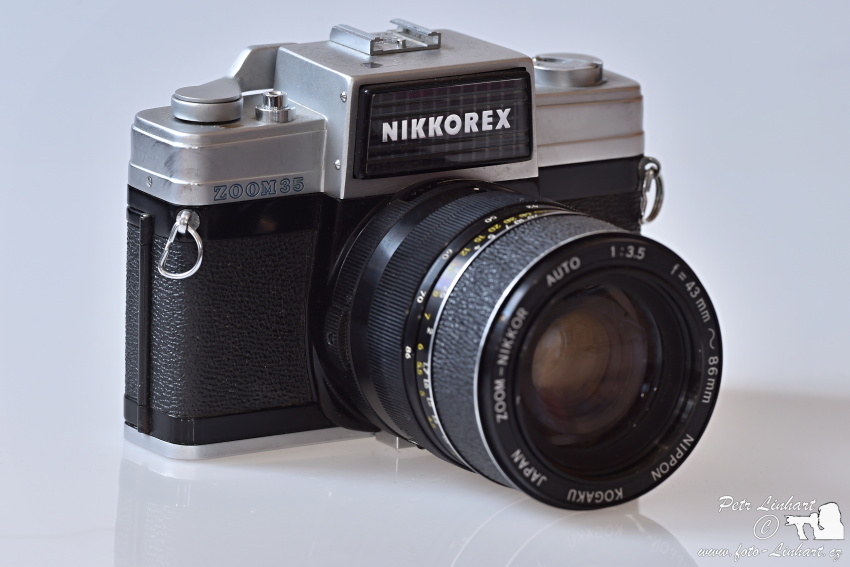 Nikon Nikkorex Zoom 35